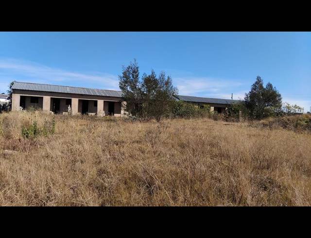 10 BEDROOM APARTMENT FOR SALE IN MTHATHA RURAL